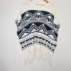 Altered State pull over sweater/shawl western pattern size large